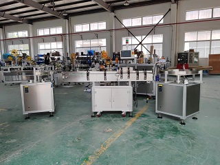 2025.7.9孟加拉立式圆瓶贴标机1台